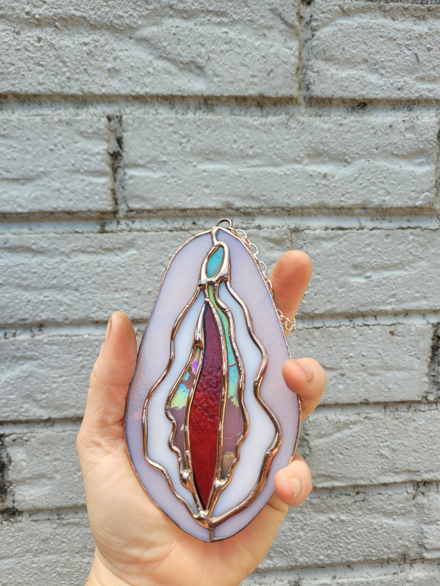 Iridescent Pale Vulva